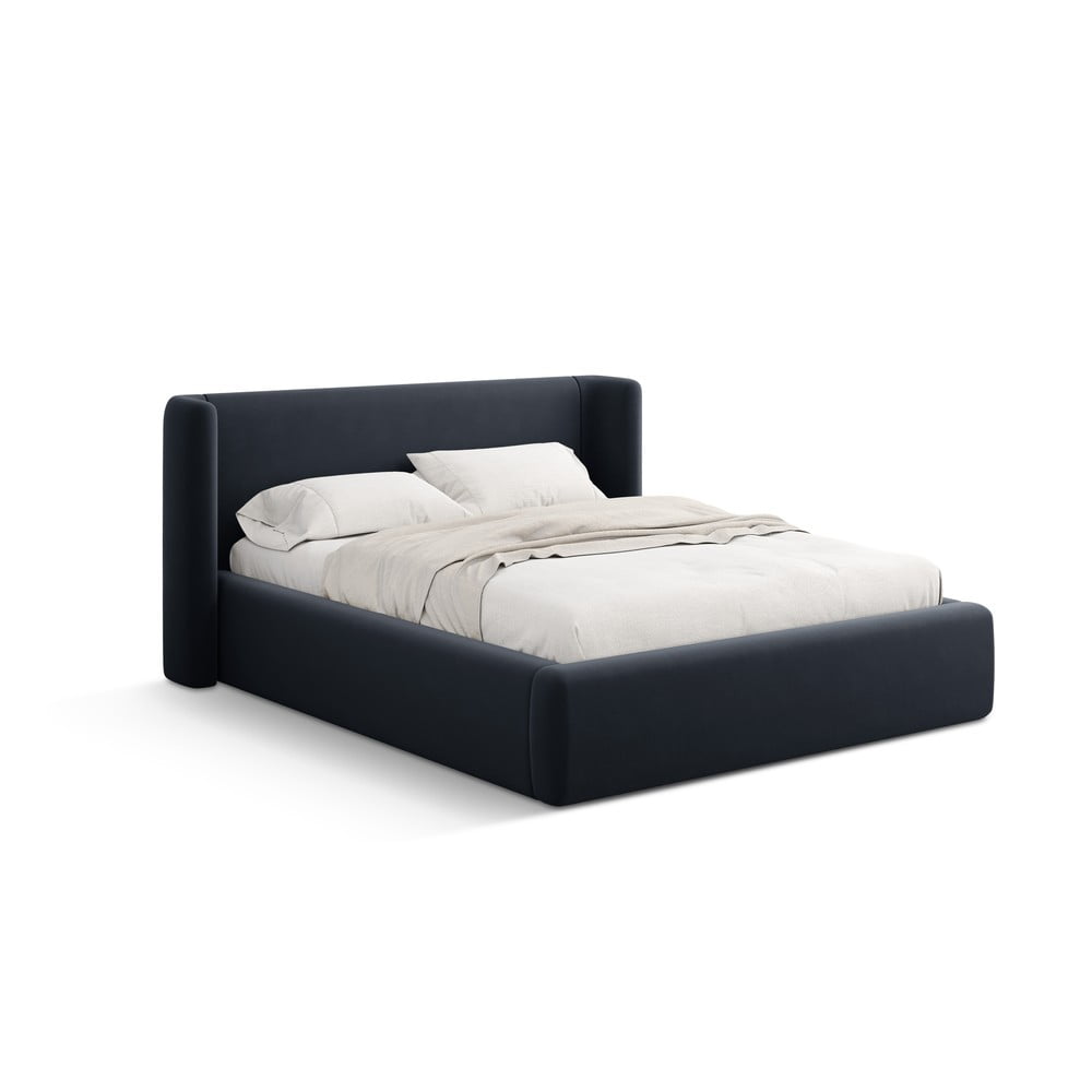 Sötétkék kárpitozott ágyneműtartós franciaágy ágyráccsal 160x200 cm Jason – Windsor & Co Sofas