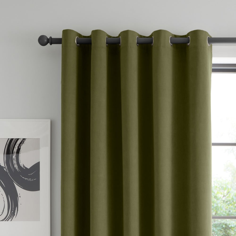 Khaki bársony sötétítő függöny szett 2 db-os 168x137 cm Wilson – Catherine Lansfield