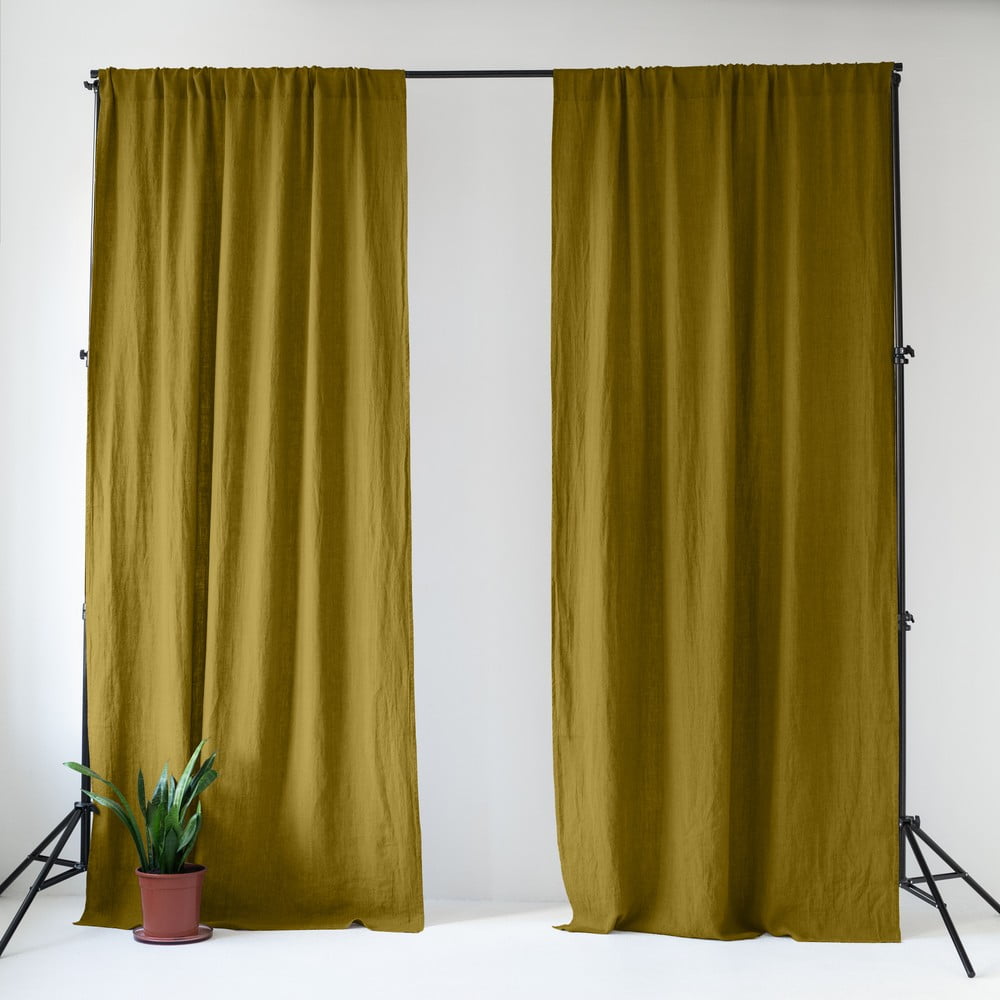 Okkersárgás-zöld len függöny 140x300 cm Moss Green – Linen Tales